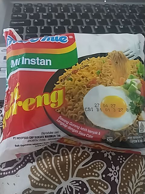 indomie goreng spesial